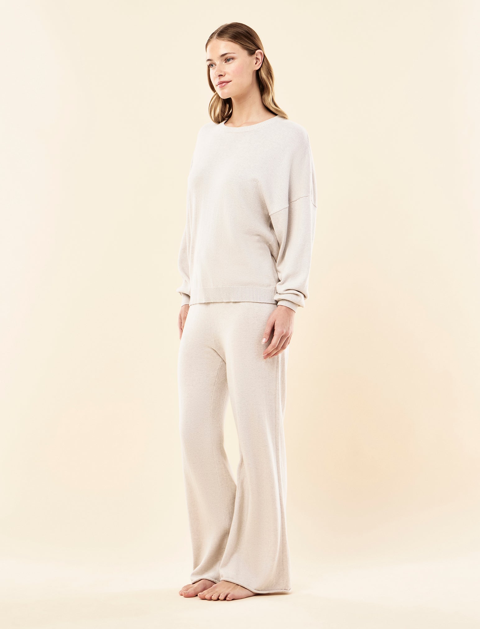 Cotton Cashmere Crew Neck Long Sleeve Top