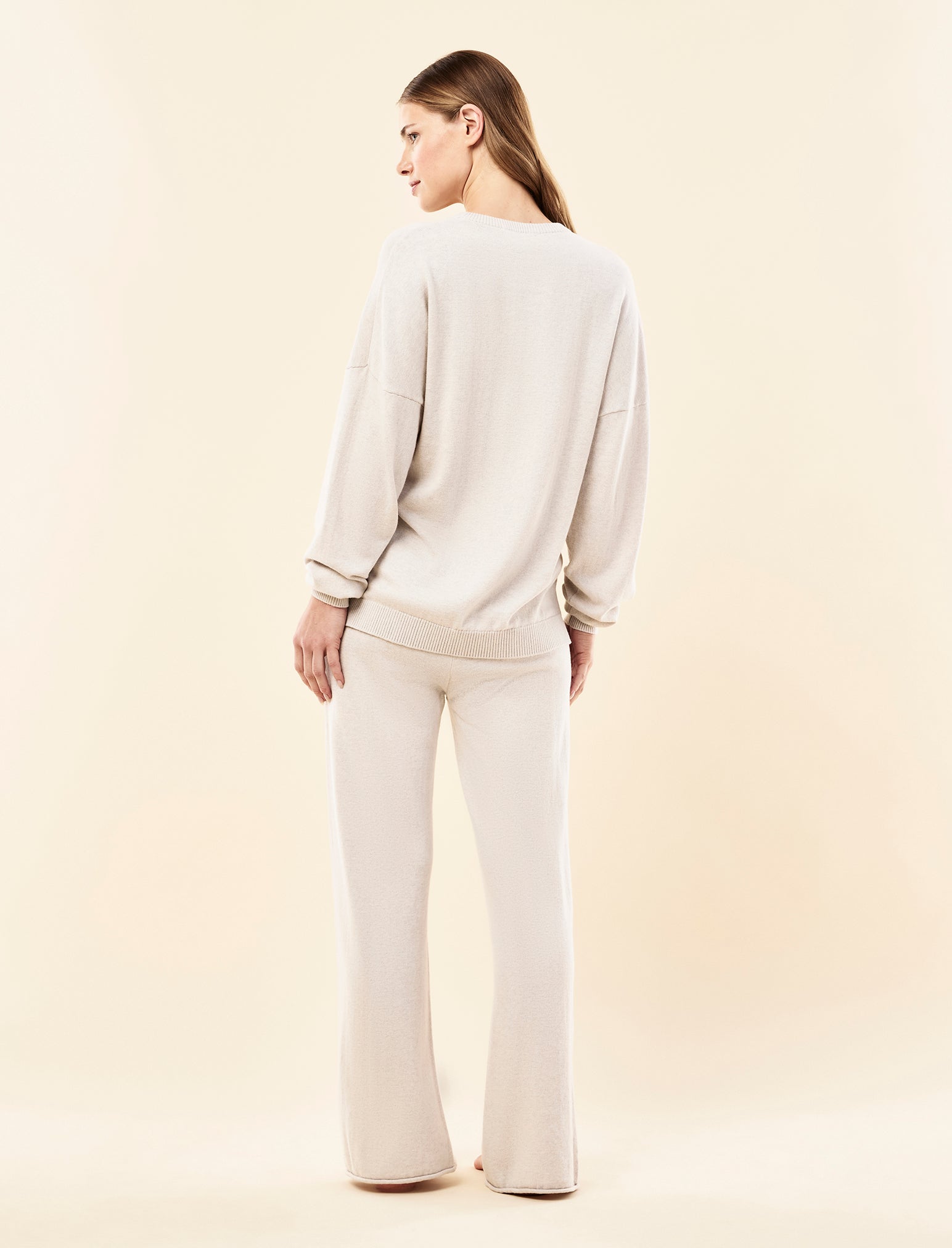 Cotton Cashmere Crew Neck Long Sleeve Top