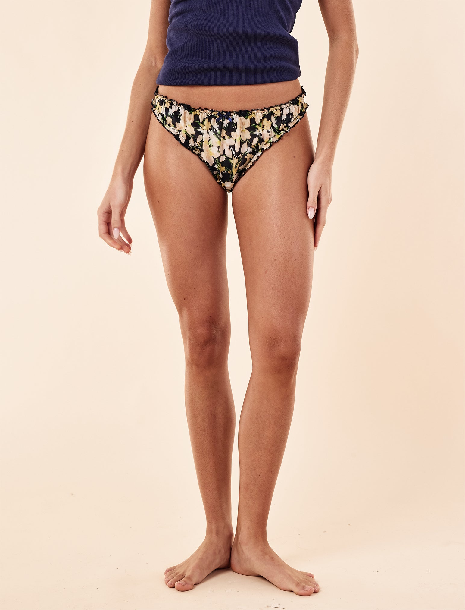 Serena Knicker