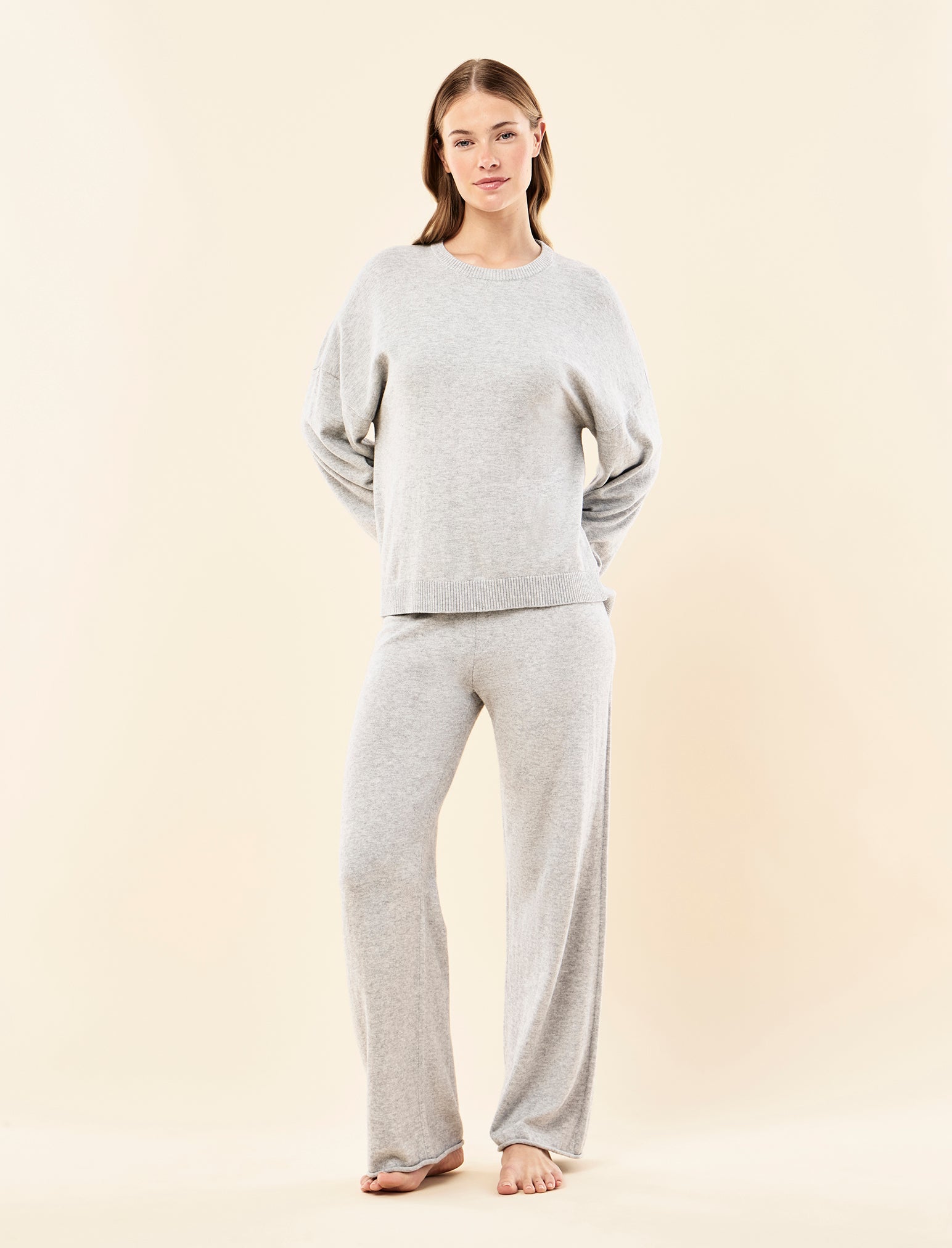 Cotton Cashmere Crew Neck Long Sleeve Top