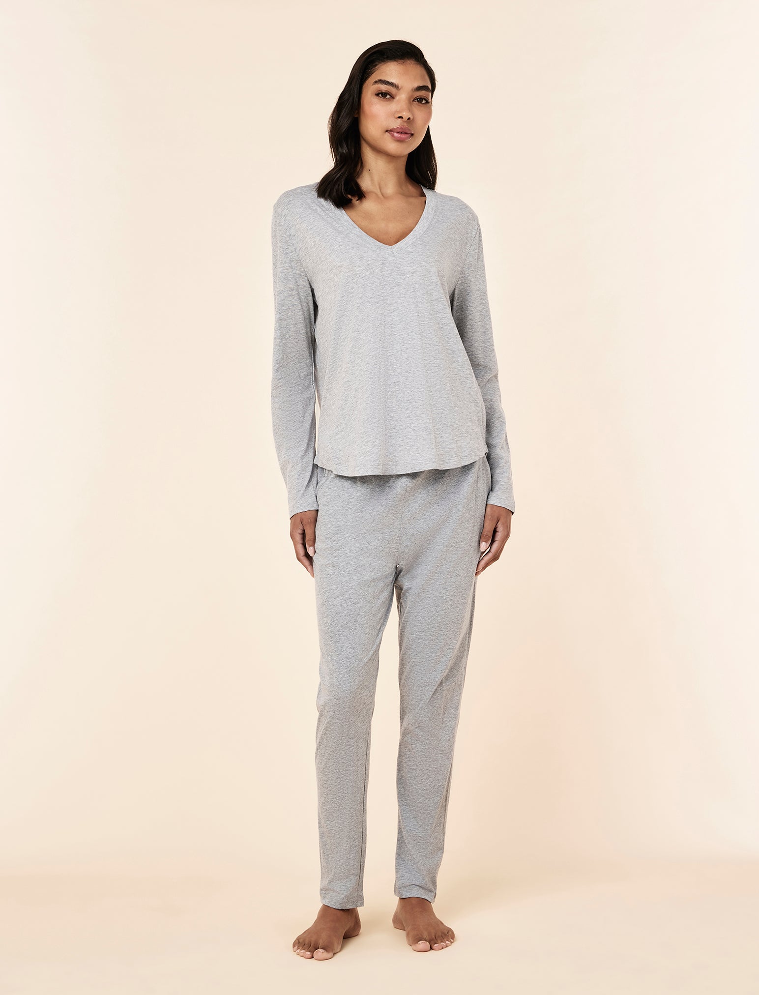 Jada Organic Cotton V-Neck Long Sleeve Tee
